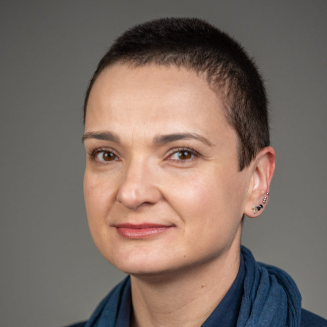 dr Ewa Jastrzębska
